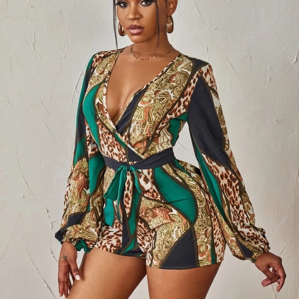 SHEIN SXY Leopard & Paisley Print Colorblock Lantern Sleeve Belted Romper - Picture 7 of 14